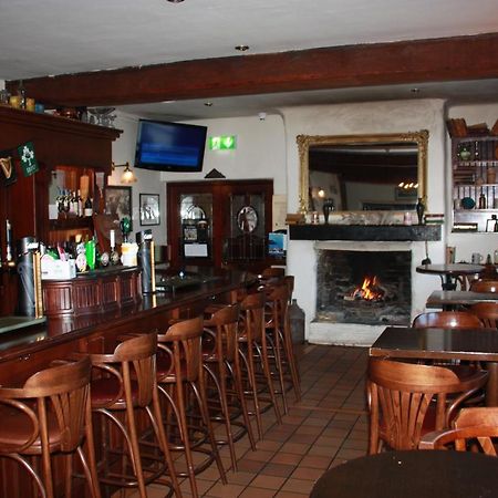 Chester Beatty Inn Ashford Екстериор снимка