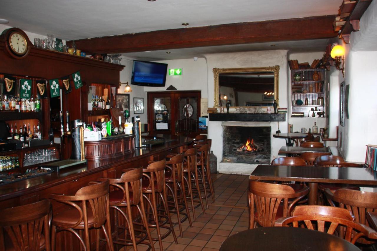 Chester Beatty Inn Ashford Екстериор снимка