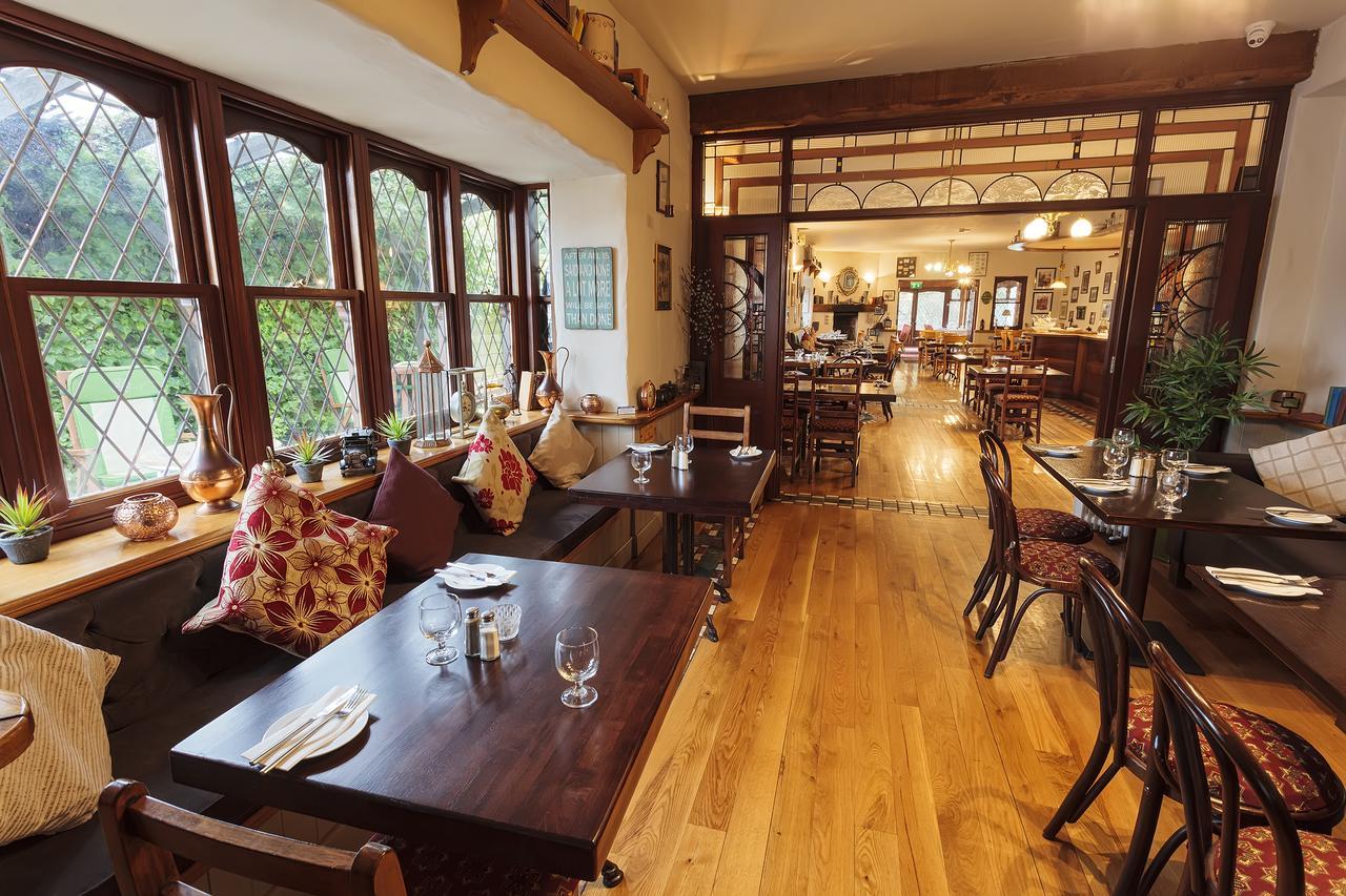 Chester Beatty Inn Ashford Екстериор снимка